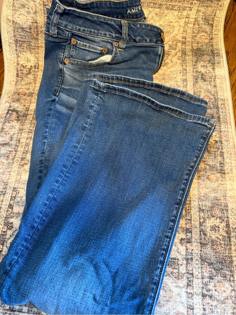 American Eagle Outfitters Women's Dark Blue Flare Jeans